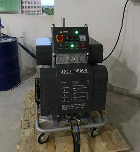 墻面噴涂機(jī)多少錢一臺(tái)(圖1) H5600聚脲墻面噴涂機(jī)